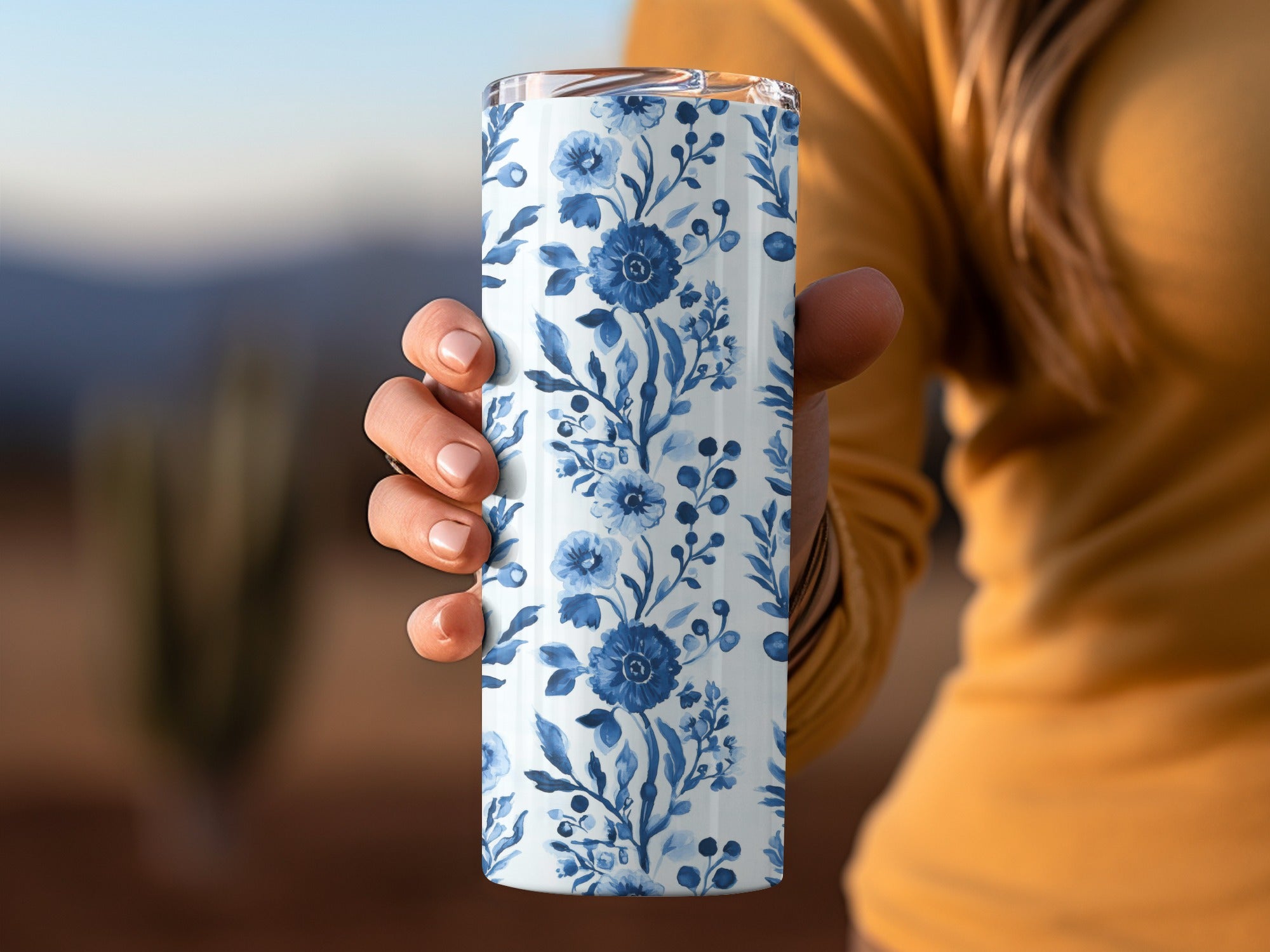 Blue Floral Tumbler, Stainless Steel Insulated Travel Mug, Elegant Flower Design, Gift for Her, Reusable Coffee Cup, Eco-Friendly Drinkware