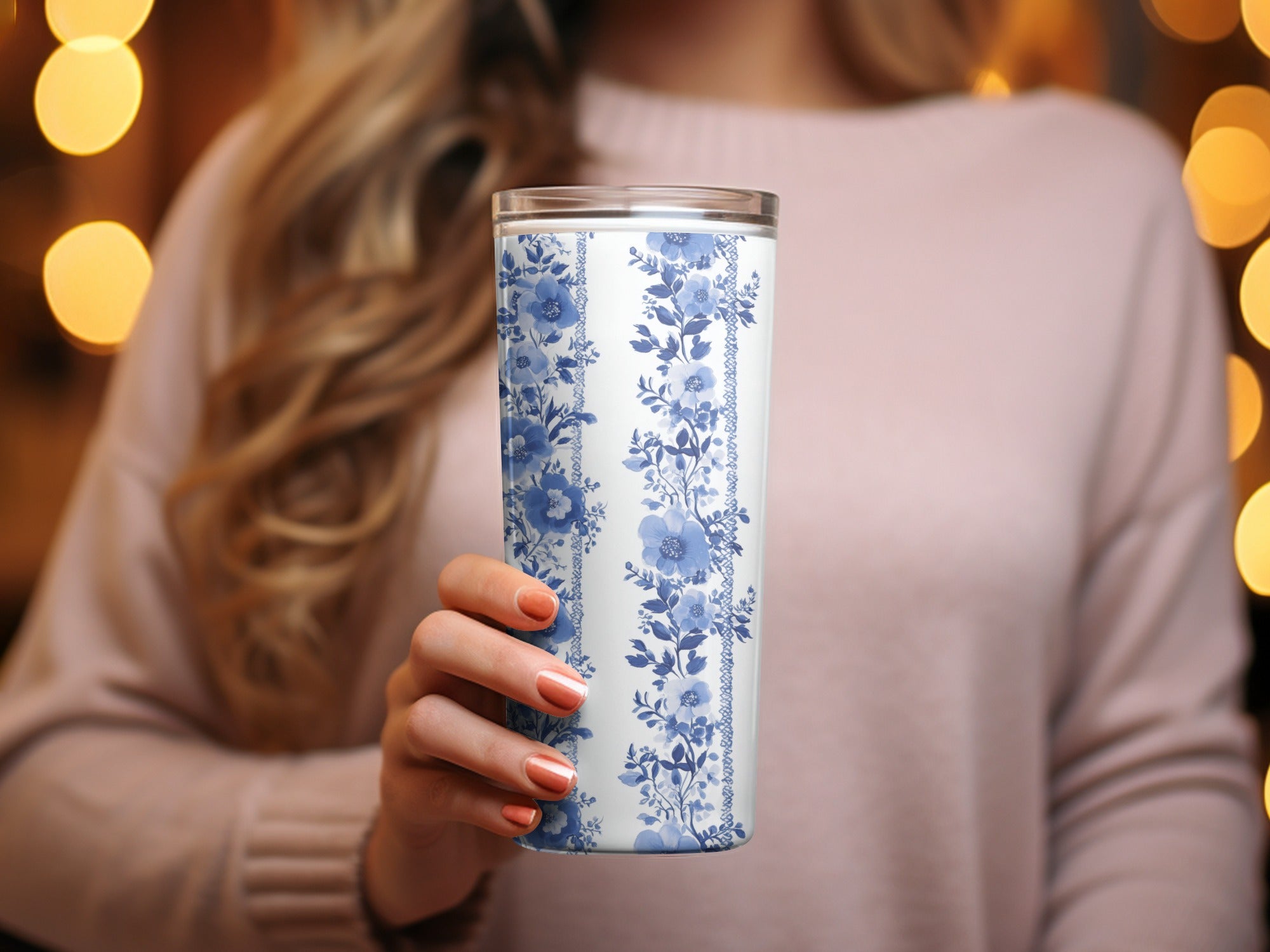 Blue Floral Tumbler, Elegant Insulated Drinkware, Vintage Flower Pattern, Gift for Her, Unique Coffee Mug, Stylish Water Bottle
